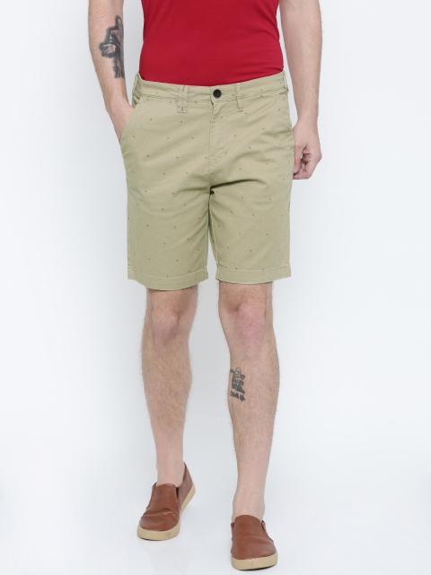 

Wrangler Men Beige Printed Chino Shorts