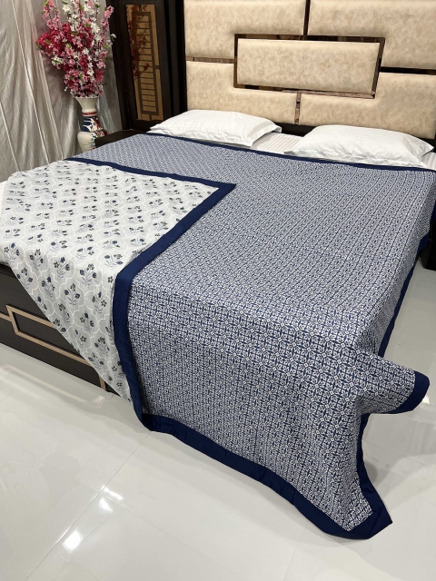 

Pure Decor Unisex Blue Blankets Quilts and Dohars