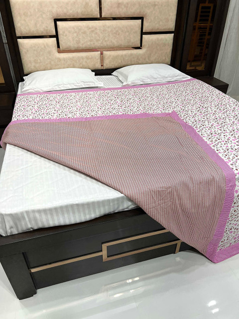 

Pure Decor Pink & White Floral AC Room 300 GSM Double Bed Dohar