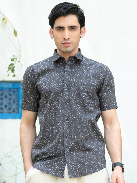 

Tistabene Men Grey Comfort Floral Printed Casual Shirt