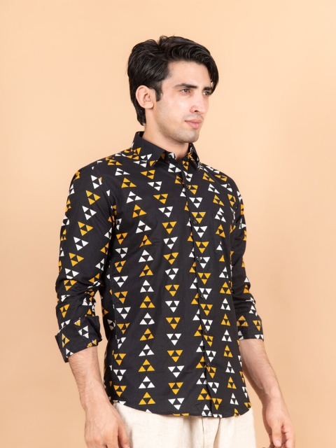 

Tistabene Men Black Comfort Floral Printed Casual Shirt
