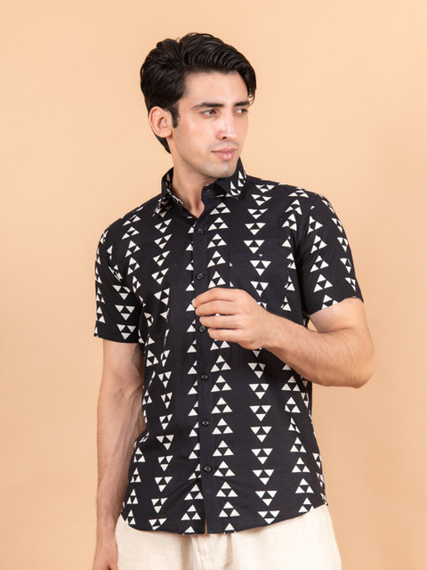 

Tistabene Men Black Comfort Floral Printed Casual Shirt