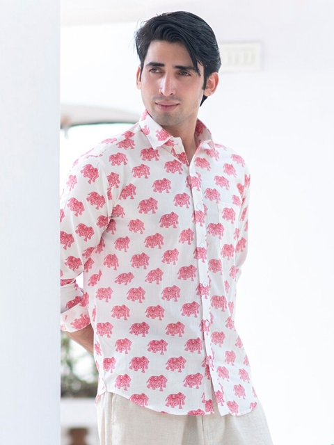 

Tistabene Men White Comfort Floral Printed Casual Shirt