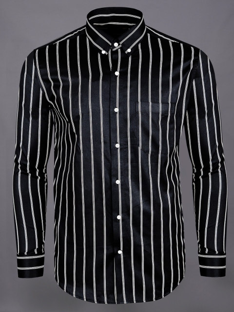 

FRENCH CROWN Men Black Standard Printed Formal Shirt