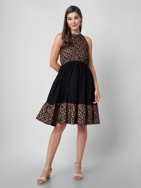 

DAEVISH Black Ethnic Motifs Dress