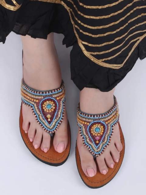 

JUTTIES MAKER Women Brown Embellished Leather Kohlapuris Ethnic Flats