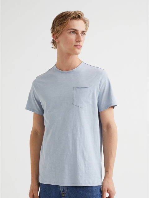 

H&M Men Turquoise Blue Cotton Regular Fit T-shirt