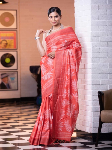 

KARAGIRI Red & White Floral Silk Blend Saree