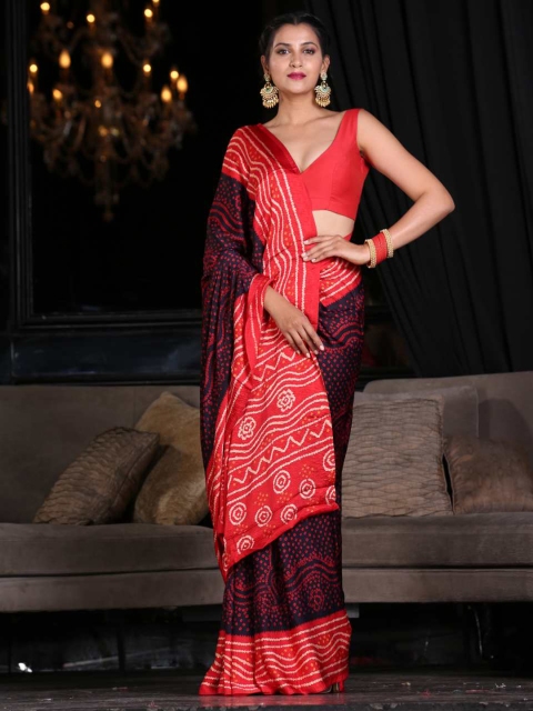 

KARAGIRI Red & White Bandhani Silk Blend Saree