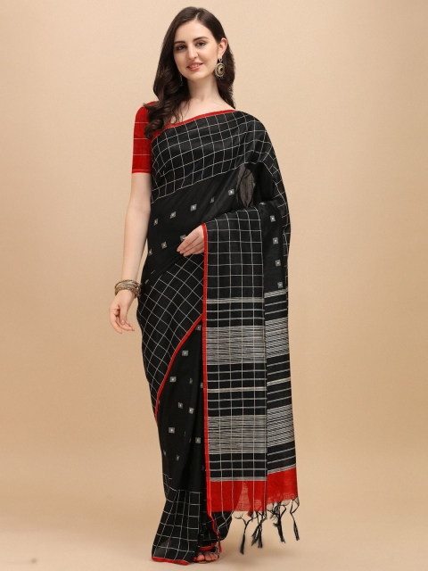 

VISHNU WEAVES Red & Black Checked Banarasi Saree