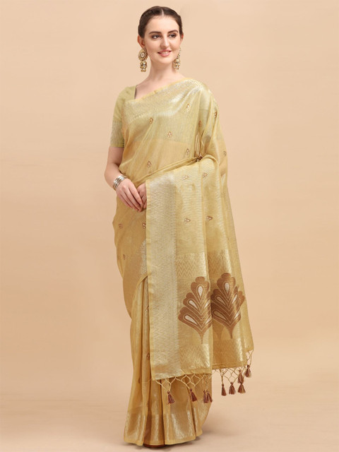 

VISHNU WEAVES Cream-Coloured & Gold-Toned Woven Design Zari Tissue Banarasi Saree