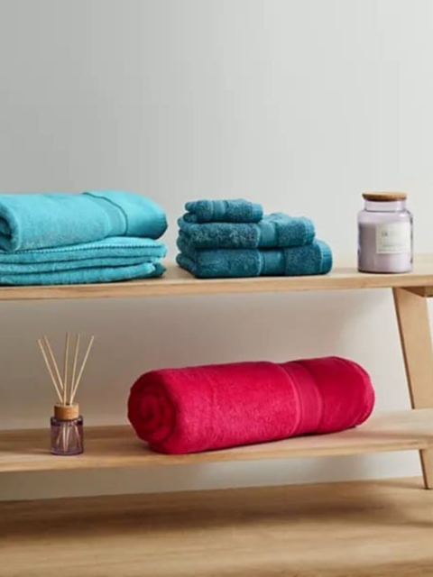 

Marks & Spencer Blue Solid 600 GSM Bath Towels