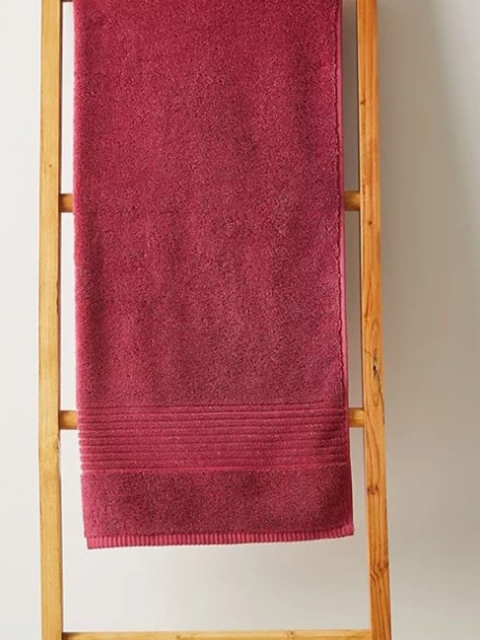 

Marks & Spencer Maroon Solid 600 GSM Pure Cotton Bath Towel