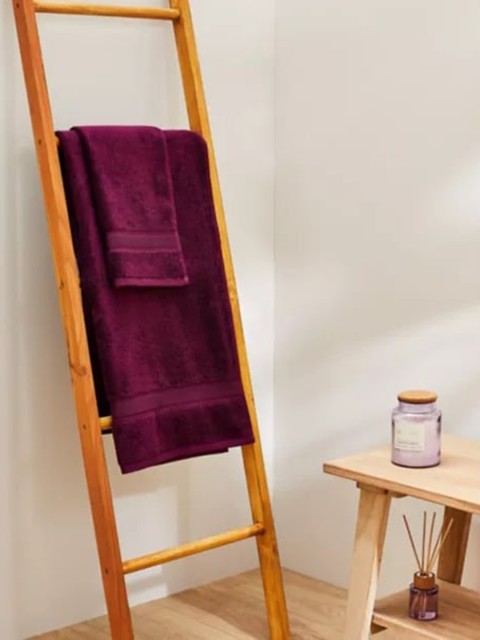 

Marks & Spencer Burgundy 600 GSM Pure Cotton Towel Set
