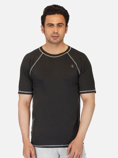 

IMPERATIVE Men Black Solid Elastane Raglan Sleeves T-shirt