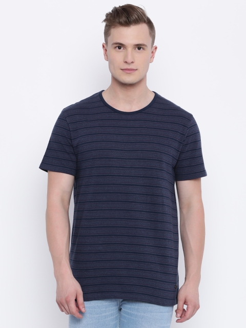 

Voi Jeans Men Navy Self-Design Round Neck Pure Cotton T-shirt, Navy blue
