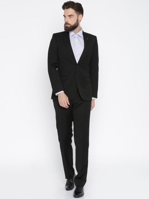 

Raymond Black Contemporary Fit Single-Breasted Formal Suit