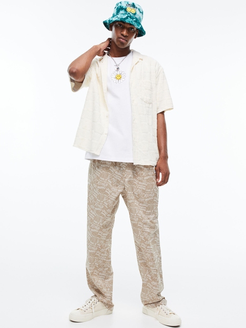 

H&M Men Beige Relaxed Fit Patterned Cotton Trousers