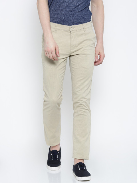 

Park Avenue Men Beige Tapered Fit Printed Chinos