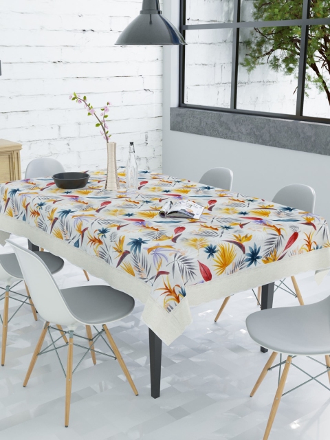 

Clasiko White Floral Printed 6 Seater Table Covers