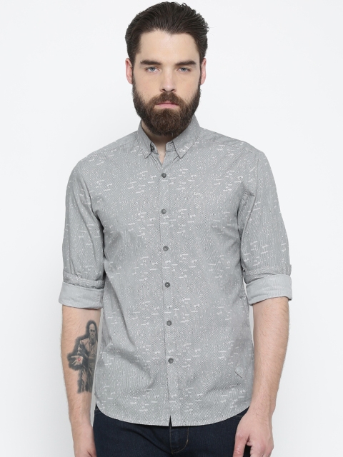 

Lee Men Grey Super Slim Fit Printed Casual Shirt