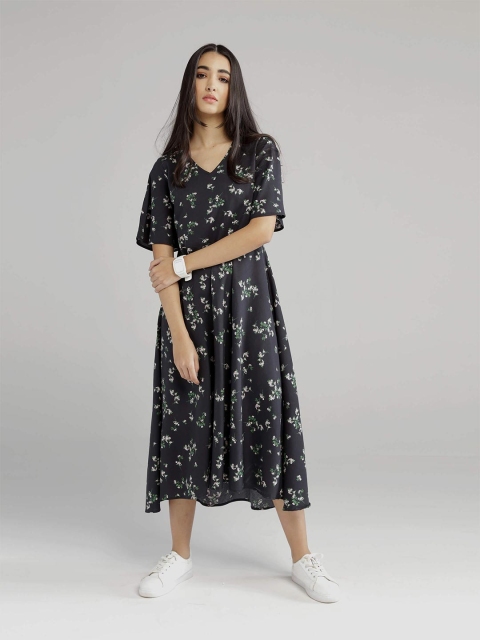 

IDK Black Floral A-Line Midi Dress