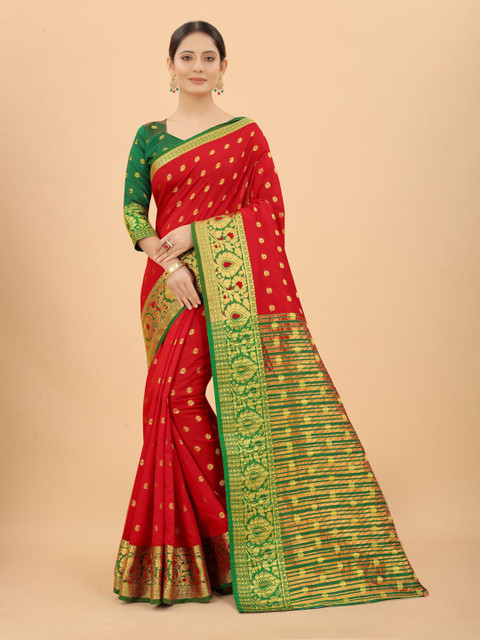 

WELL WORN Red & Green Woven Design Silk Cotton Banarasi Saree