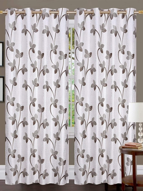 

Molly & Michel Brown & White Set of 2 Door Curtain