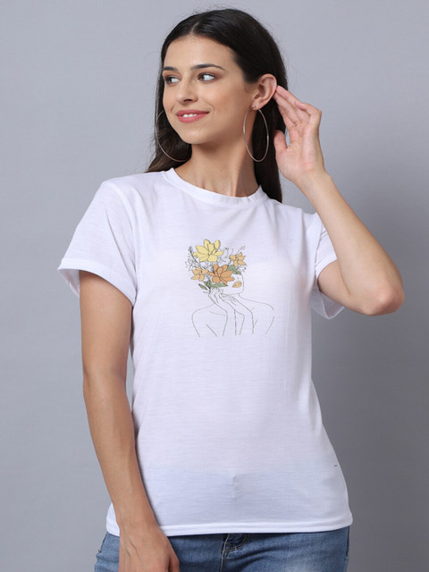 

UnaOne Women White Typography Printed Slim Fit T-shirt