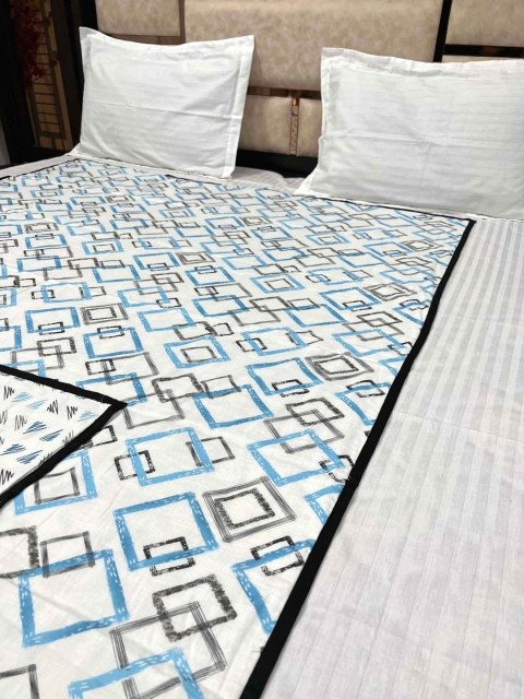 

Pure Decor Blue & White Geometric AC Room 233 GSM Single Bed Dohar