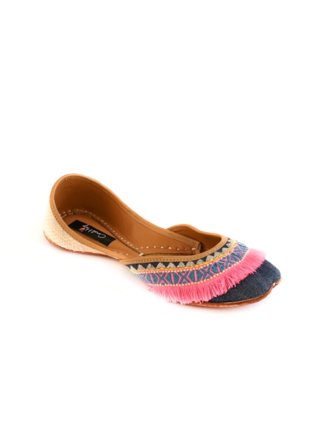 

Coral Haze Women Multicoloured Handcrafted Juttis, Multi