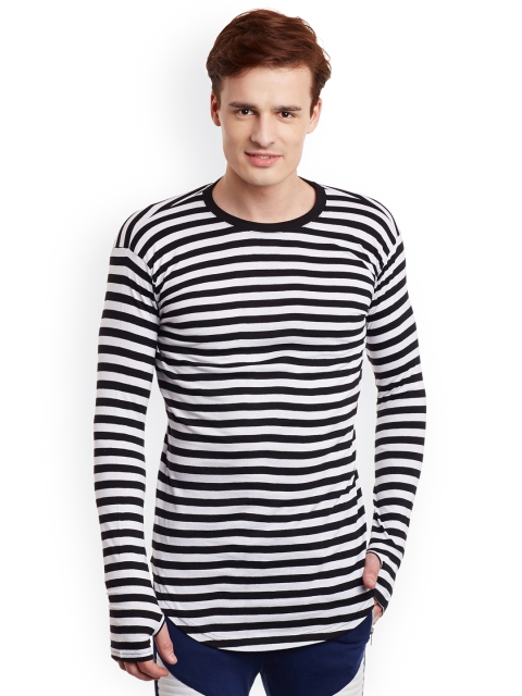 

FUGAZEE Men Black & White Striped Slim Fit Round Neck T-shirt