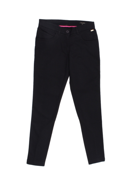 

Park Avenue Woman Black Tapered Fit Solid Regular Trousers