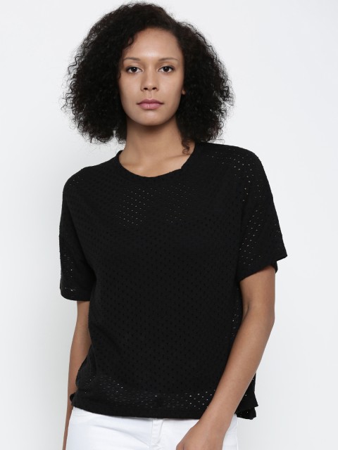 

Park Avenue Woman Black T-shirt