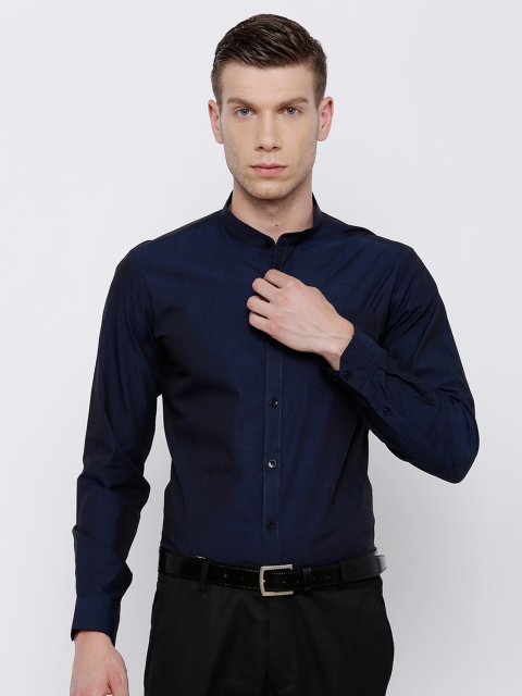 

Black coffee Navy Blue Slim Fit Solid Formal Shirt