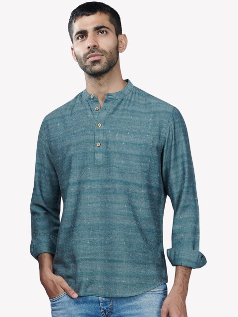 

VASTRADO Men Multicoloured Thread Work Dobby Pathani Kurta, Multi