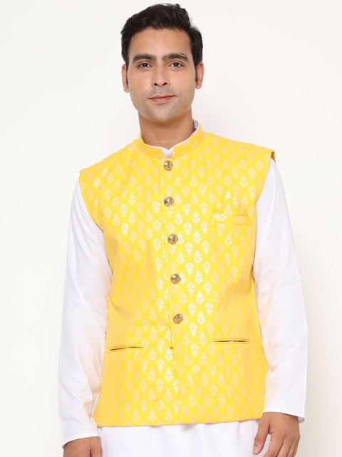 

Endues Men Yellow Printed Cotton Nehru Jackets