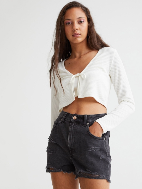 

H&M Women Black Mom Fit Denim Shorts