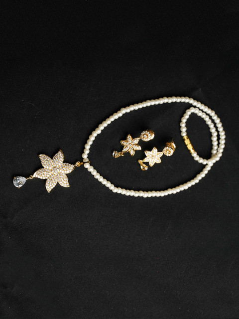 

NASTEE Women White Rhodium-Plated Artificial Stones Jewellery Set