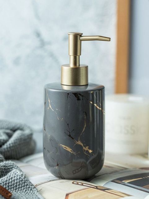 

Nestasia Grey Printed Shampoo Dispenser