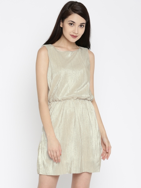 

ONLY Women Peach-Coloured Self Design Fit and Flare Dress