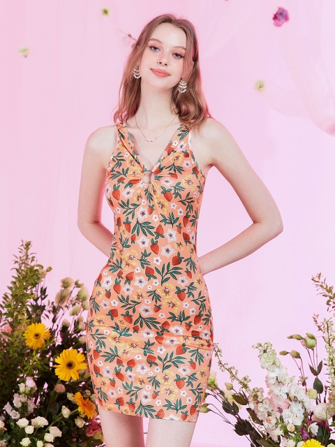 

URBANIC Orange & Red Floral Bodycon Dress