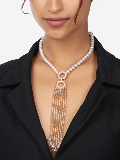 

Ahaanya Women Rose Gold & Pink Brass Rose Gold-Plated Tasselled Necklace
