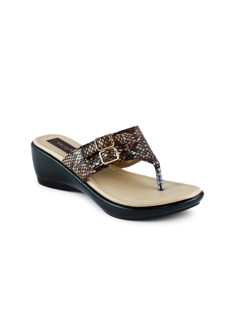 

VALIOSAA Women Brown Textured Wedges