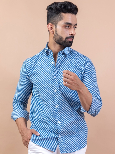 

Tistabene Men Blue Comfort Striped Casual Shirt