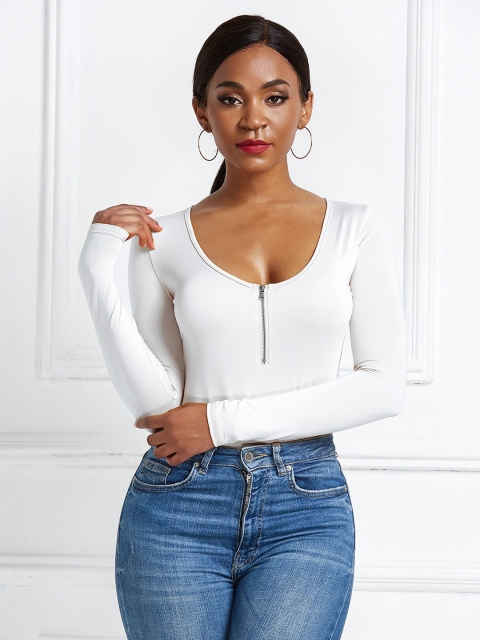 

BoStreet Women White Solid Fitted Tops