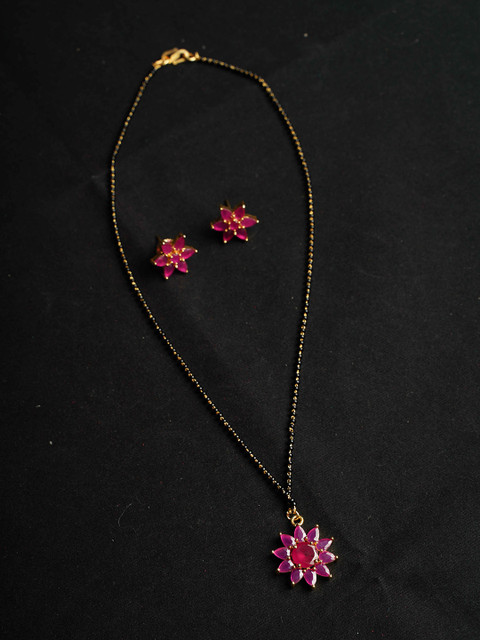 

NASTEE Rhodium-Plated Red CZ Stones-Studded Pendant Set, Gold