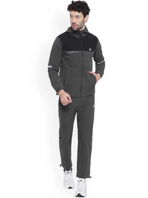 

Gallus Men Olive Colourblocked Tracksuits