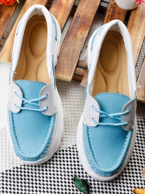 

PREKANZO Women Blue Colourblocked High-Top Sneakers