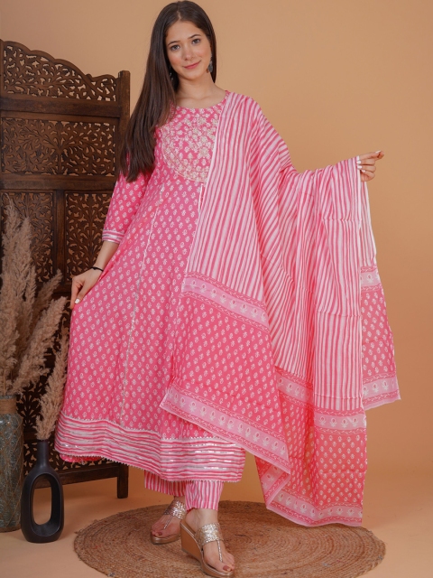 

MEERA FAB Women Pink Printed Pure Cotton Kurta with Pyjama & Dupatta
